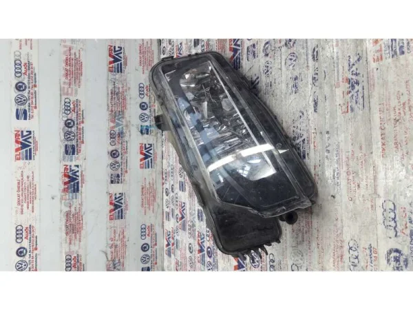 7E0941662B | VW Transporter Sağ Sis Farı VAG