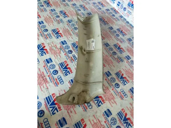 3B9867288B | VW Passat Arka Direk Kaplaması VAG