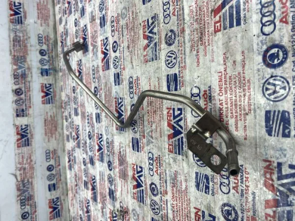 04L131582E | Partikül Filtre Bağlantı Borusu | VW Golf, Jetta - Audi A3, Q3 - Seat Alhambra, Ateca VAG