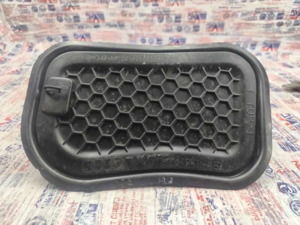 4G0837916A | Audi A6 Sağ Ön Kapı Kilit Kapağı VAG