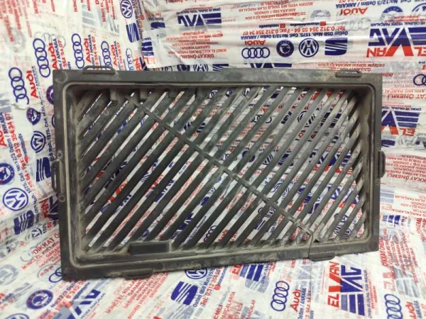 7H0129668 | VW Transporter Hava Filtre Kutusu Kapağı VAG