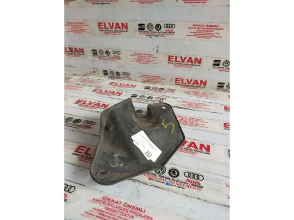 6N1863129A | VW Polo Alt Direksiyon Kolon Kapağı VAG