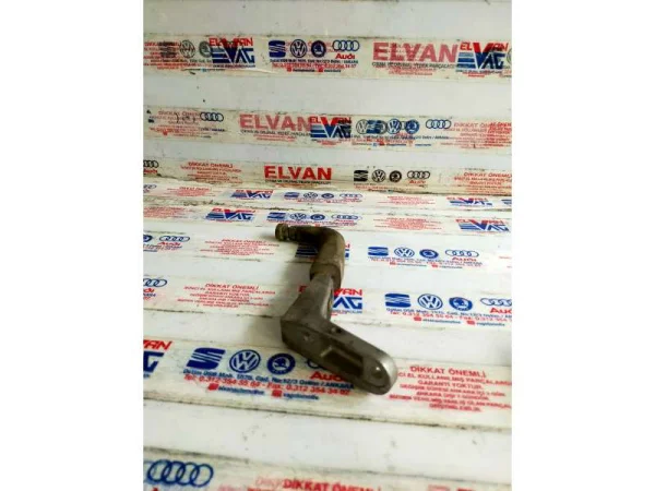 705843440 | Sürgülü Kapı Üst Ray Makarası VAG