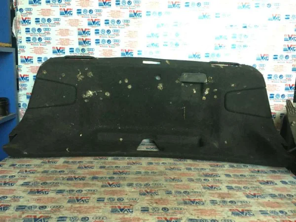 8V5867975E | Audi A3 Bagaj Kapağı Döşemesi VAG