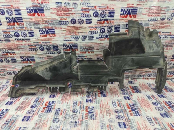 8K0121283S | Audi A4 Sol Radyatör Hava Yönlendirici VAG