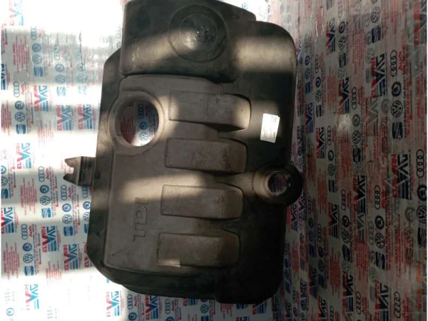 7M3103925H | Motor Üst Kapak Muhafazası VAG