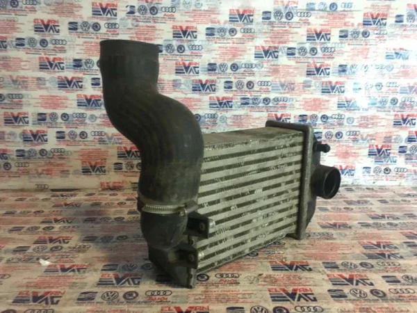 078145805D | Audi A4 İntercooler VAG