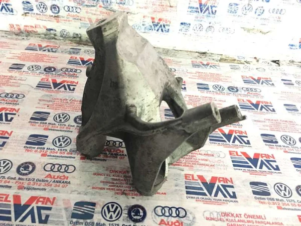 077260885N | Direksiyon Pompası Ayağı | VW Phaeton - Audi A8 VAG