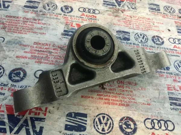 2N0399295 | VW Crafter Şanzıman Takozu VAG