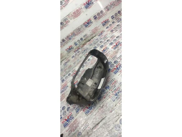 1T0857537 | Sol Dış Ayna Kapağı VAG