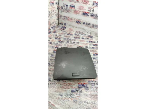 1T2857921 | Orta Konsol Eşya Gözü VAG