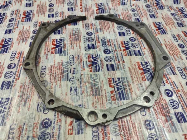0CW103551A | Şanzıman Ara Braketi | VW Golf, Passat - Audi A1, A3 - Seat Arona, Ateca VAG