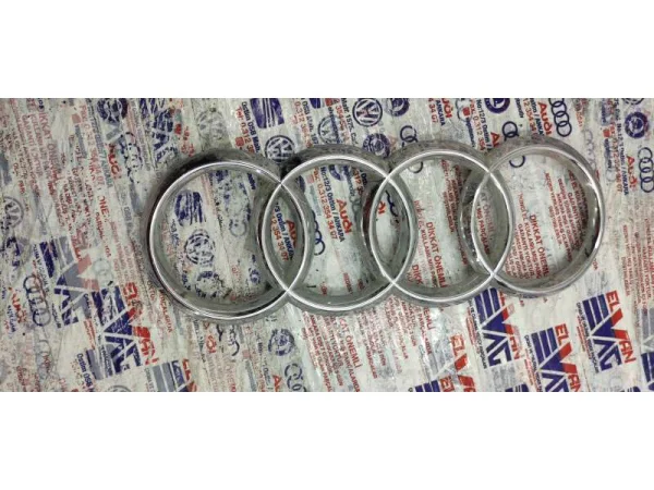4M0853605 | Audi Q7 Ön Tampon Arması VAG