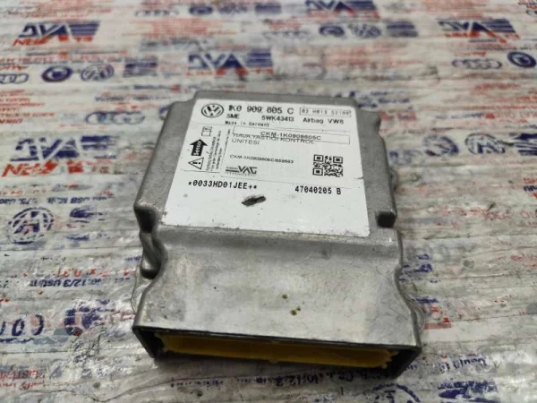 1K0909605C | VW Golf Airbag Beyni VAG