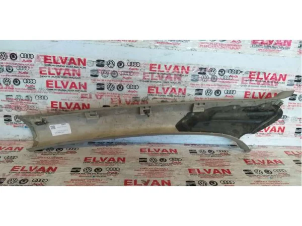 1K0867234G | VW Golf Sağ Ön Direk Kaplaması VAG