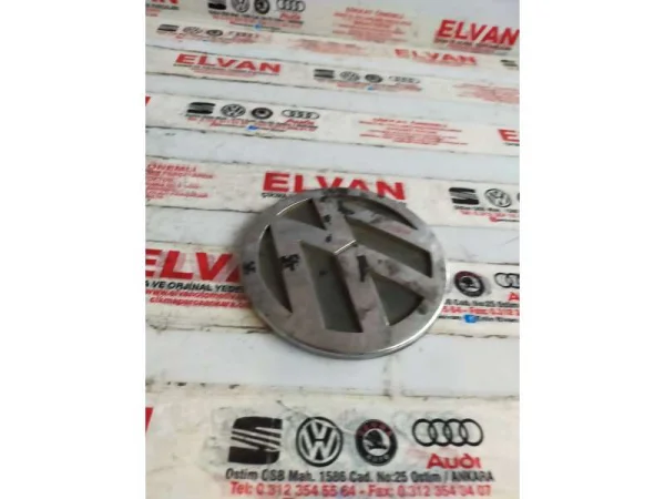 1T0853630 | VW Touran Arka Bagaj Logosu VAG