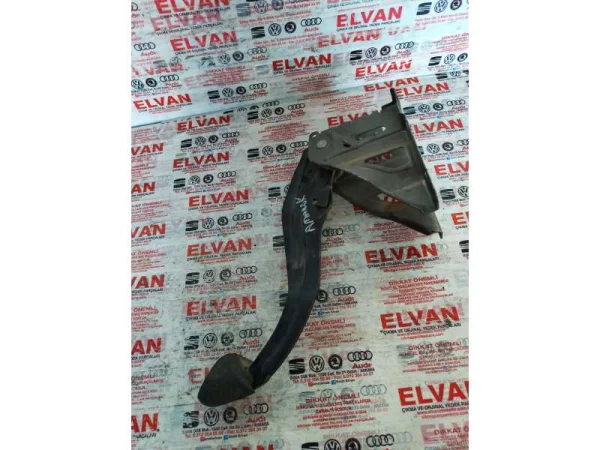 2H0721057B | VW Amarok Fren Pedalı VAG
