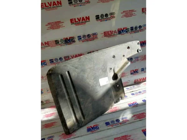 2H0821811G | VW Amarok Arka Sol Paçalık VAG