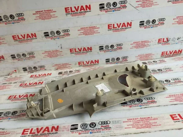 2H7867241D | VW Amarok Sol Üst C Sütun Döşemesi VAG