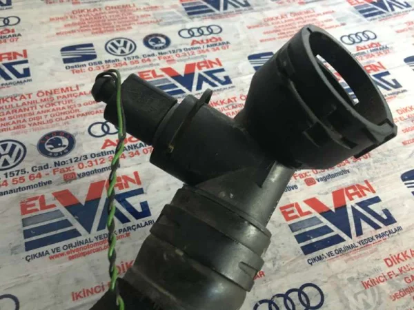 3C0122291C | Su Flanşı | VW Caddy, CC, Golf - Seat Altea - Skoda Octavia, Yeti VAG