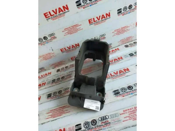 5TA864453 | Vites Konsolu Kaplaması | VW Tiguan, Touran VAG