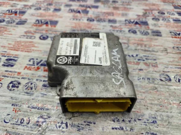 5N0959655N | Airbag Beyni | VW Passat, Tiguan - Seat Leon VAG