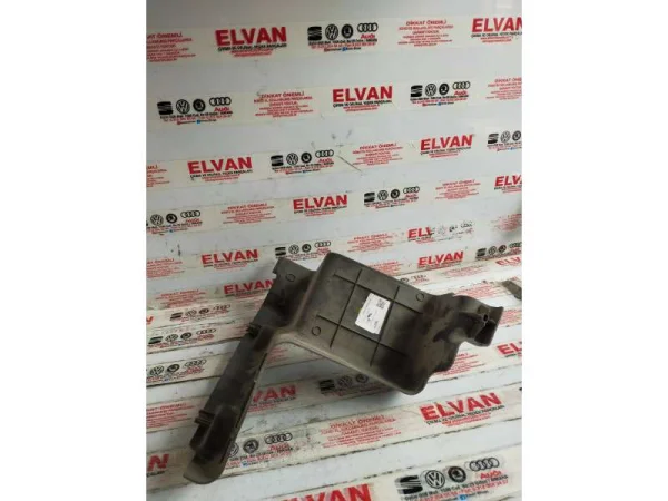 7H0881327B | VW Transporter Koltuk Yan Kapak Plastiği VAG