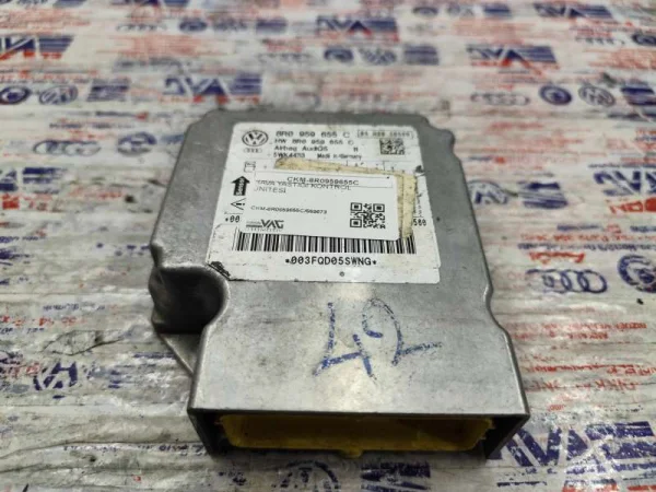 8R0959655C | Audi Q5 Airbag Beyni VAG