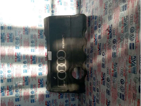 058103724B | Motor Üst Kapağı | VW Passat - Audi A4 VAG