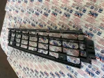 5H0853677F | VW Golf Ön Tampon Orta Izgarası - 2