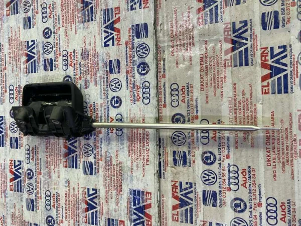 7LA843642 | VW Transporter Sürgülü İç Kapı Açma Kolu VAG