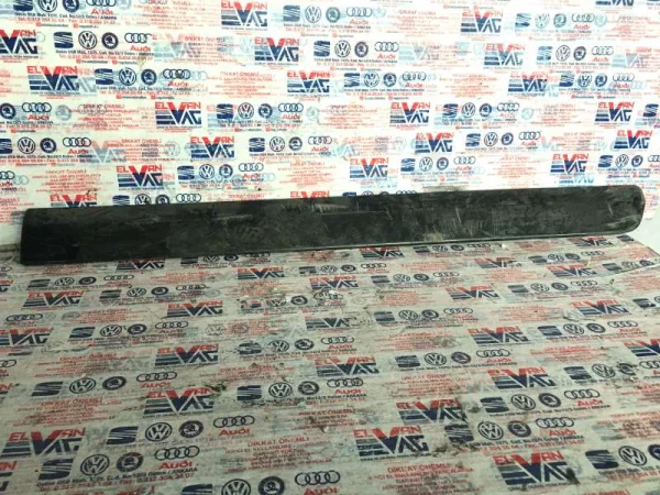 7H5853072B | VW Transporter Kapı Çıtası VAG