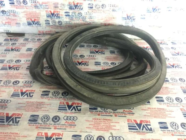 2K0843792B | VW Caddy Sürgülü Sağ Kapı Lastiği VAG