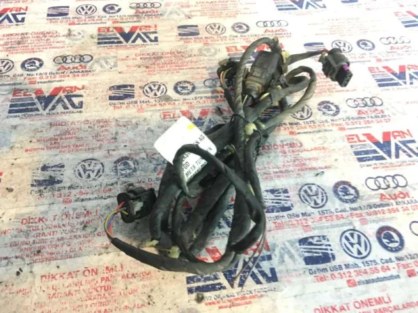 5P0839461 | Arka Sol Cam Krikosu | Seat Altea, Toledo VAG