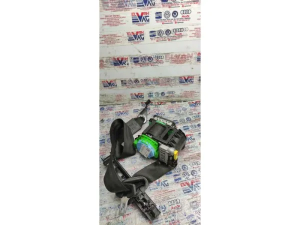 8R1857705B | Audi Q5 Ön Sol Emniyet Kemeri VAG
