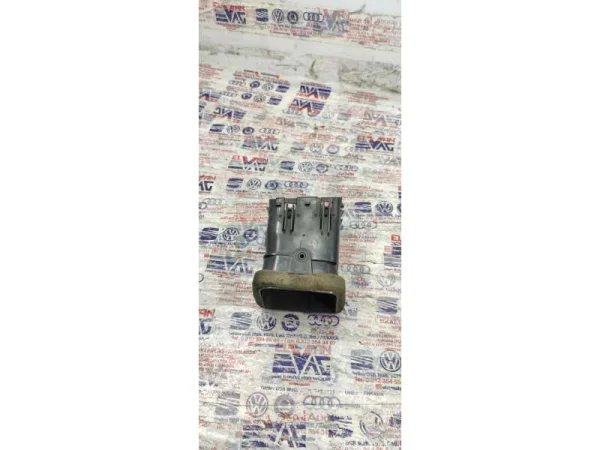 5L0819701 | Skoda Yeti Sol Havalandırma Izgarası VAG