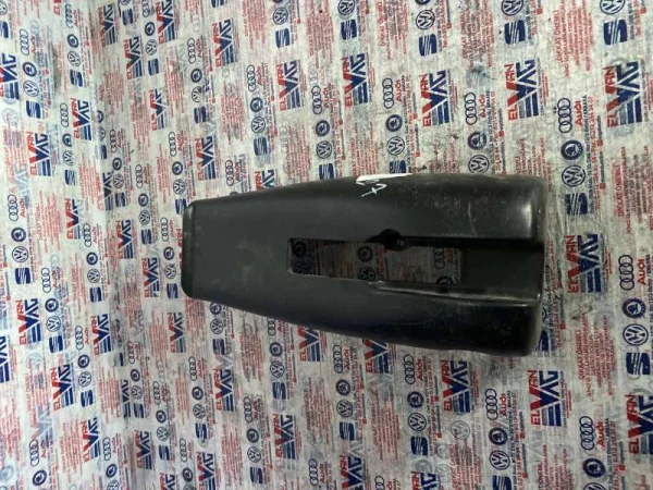 6Q0858559AG | VW Polo Direksiyon Kolon Alt Muhafazası VAG