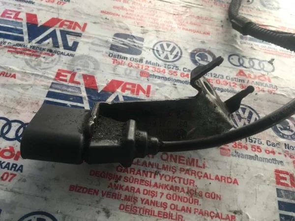 03L971858E | VW Transporter Soket Sabitleme Plakası VAG