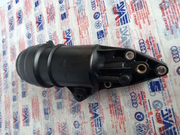 06E115405K | Yağ Filtre Kütüğü | VW Touareg - Audi A4, A5, A6, A7, A8 VAG