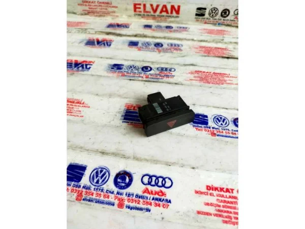 1J0947105A | İç Tavan Aydınlatma Lambası VAG