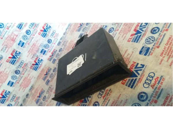 1U0858950B | Skoda Octavia İç Torpido Gözü VAG
