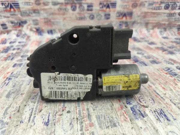 5N0877041D | Sunroof Motoru VAG