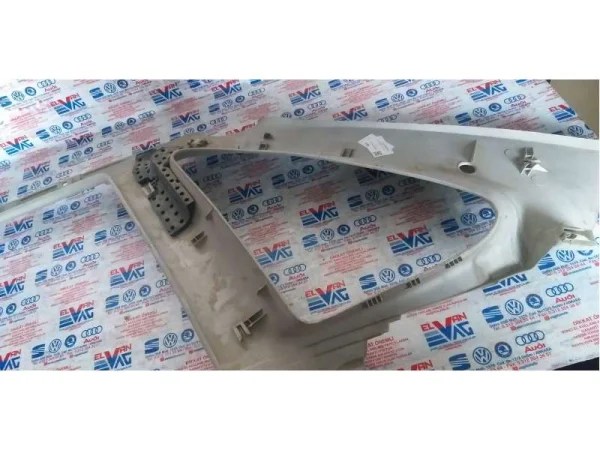 6K5867245D | Arka Direk Kaplaması | VW Polo - Seat Cordoba VAG