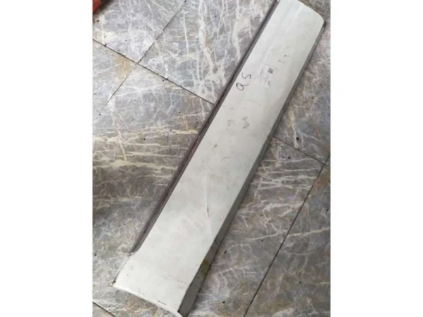 8R0853970L | Audi Q5 Sağ Arka Kapı Alt Çıtası VAG