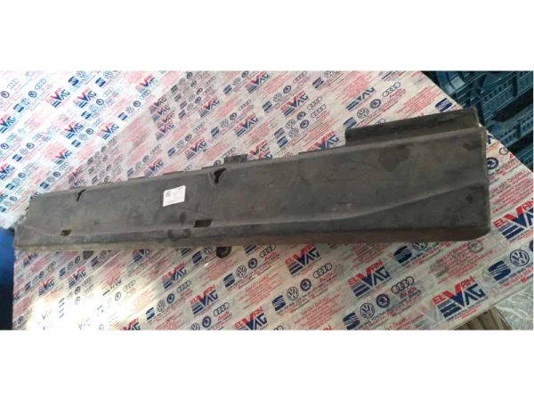 1J9858856A | VW Golf Bardaklık VAG