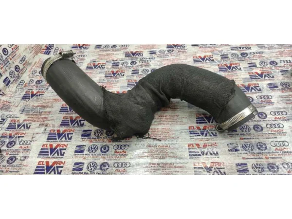 8R0145993B | Audi Q5 İntercooler Basınç Hortumu VAG