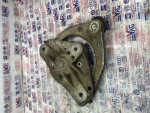 7L0412391E | VW Touareg Amortisör Üst Takozu - 3