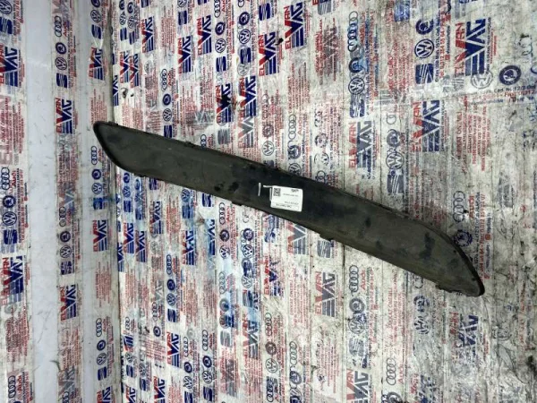 1T0807717B | VW Touran Ön Sol Tampon Bandı VAG