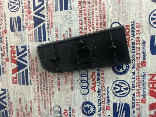 3C0858341R | VW Passat Orta Konsol Saklama Gözü Kapağı VAG
