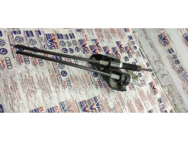 2Q0711789 | Vites Seçici Destek Ayağı | VW Golf, T-Cross, T-Roc - Audi A3 - Seat Leon VAG